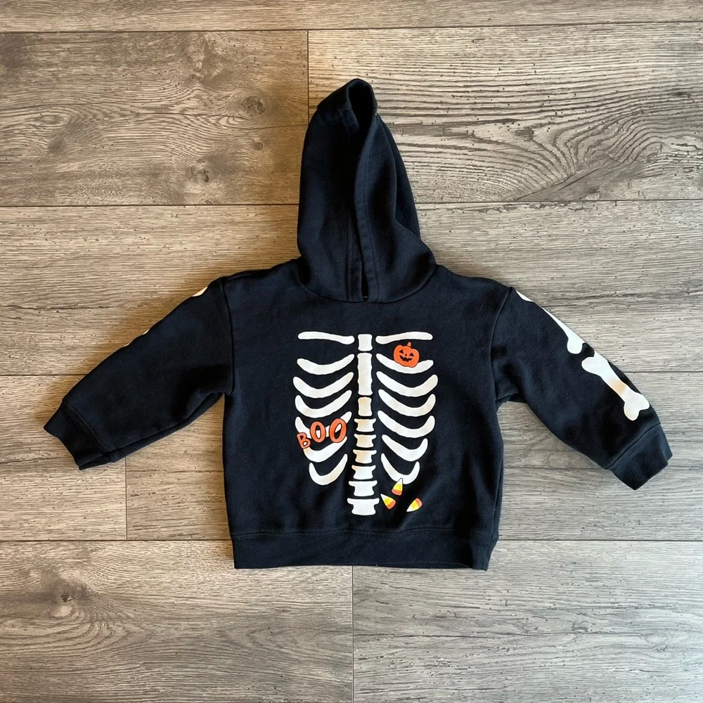 Carter’s Child of Mine Long Sleeve Halloween Hoodie Skeleton Black White 2T